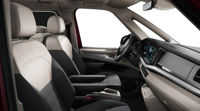 Neu VW Multivan Style 150 PS (110 kW) 2026 Fortanarot metallic Van