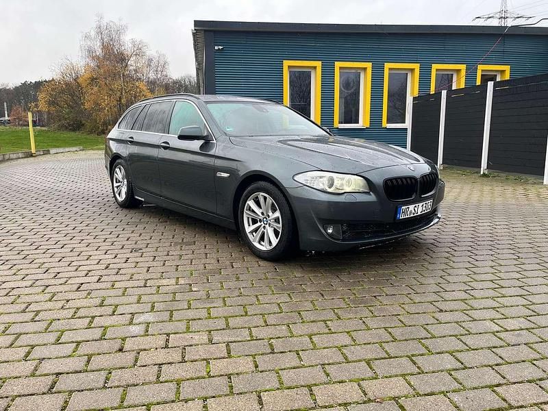 Usata BMW 520 184 CV (135 kW) 2012 Verde Station wagon