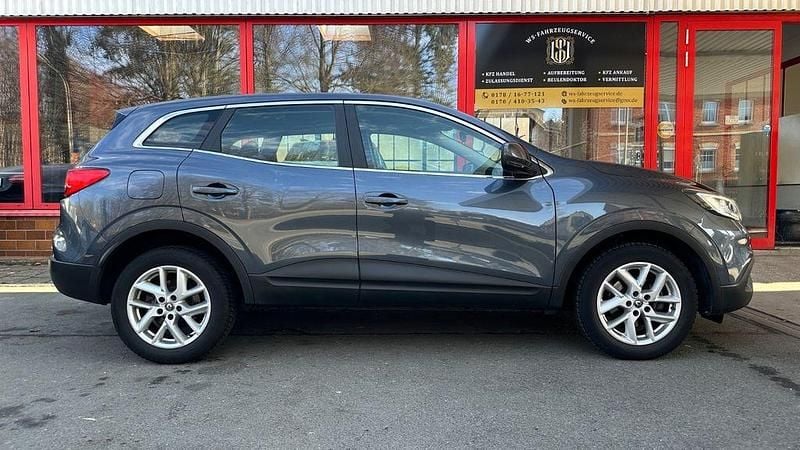 Gebraucht Renault Kadjar Life 131 PS (96 kW) 2016 Grau SUV