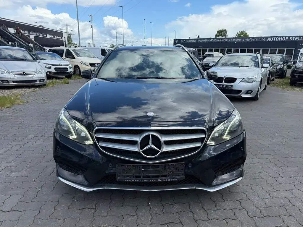 Gebraucht Mercedes E300 AMG 204 PS (150 kW) 2013 Schwarz Kombi