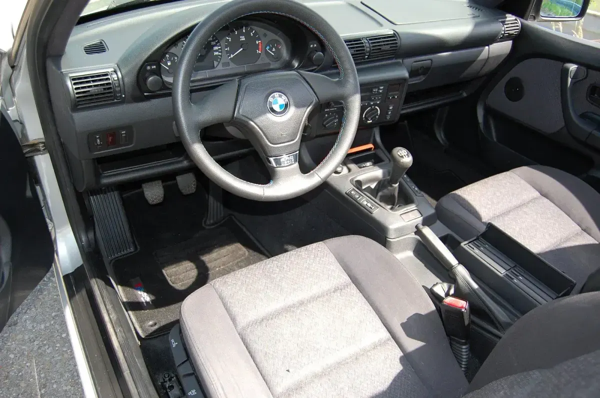 Gebraucht BMW 316 105 PS (77 kW) 1999 Silber Coupé