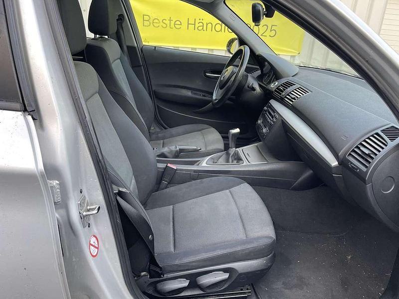 Gebraucht BMW 116 116 PS (85 kW) 2004 Silber Kleinwagen