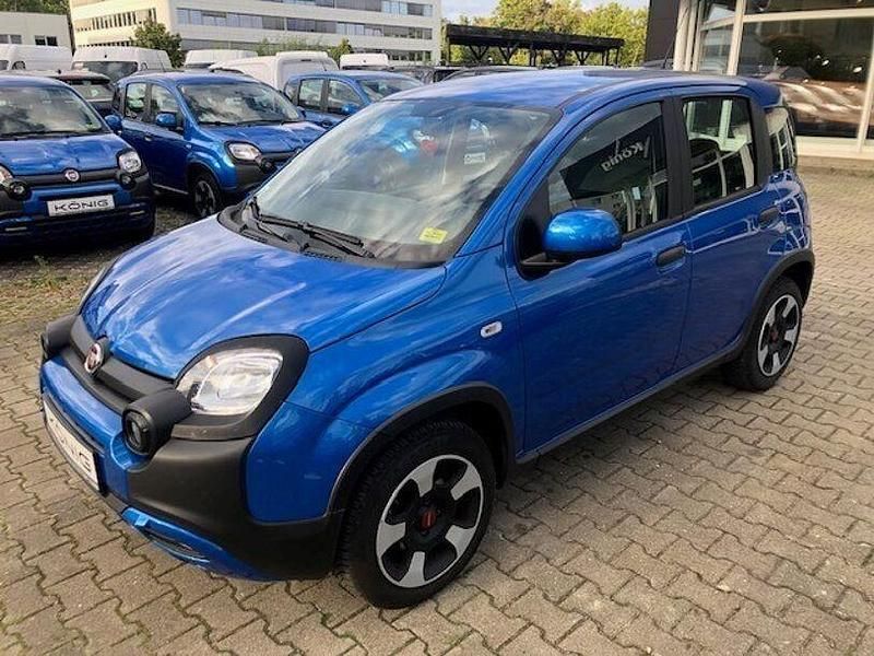Blau Gebraucht 2023 Fiat Panda Kleinwagen | 12.999 € - Bild 1/4