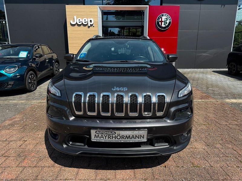 Gebraucht Jeep Cherokee Longitude 140 PS (102 kW) 2015 Grau SUV