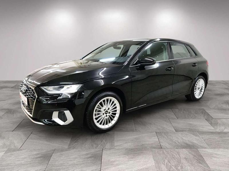 Gebraucht Audi A3 Advanced Plus 150 PS (110 kW) 2024 Mythosschwarz metallic Limousine