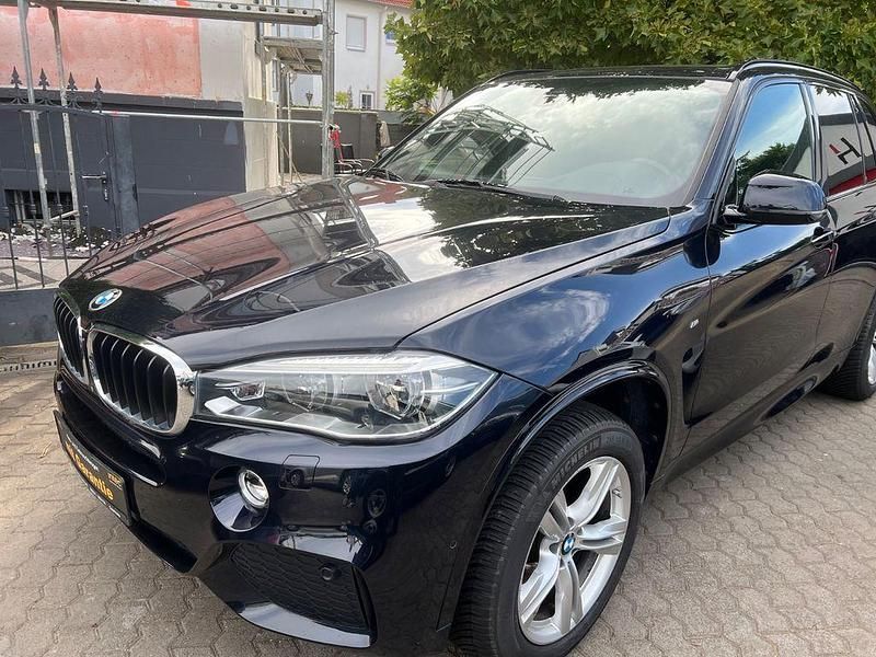 Schwarz Gebraucht 2018 BMW X5 Sport Line SUV | 34.900 € (Fairer Preis) - Bild 1/4