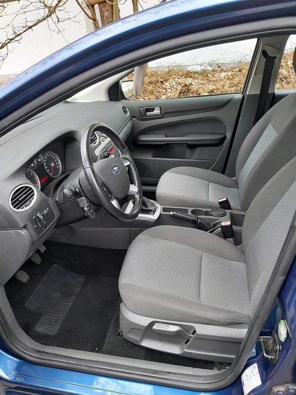 Gebraucht Ford Focus 125 PS (91 kW) 2007 Blau Kombi