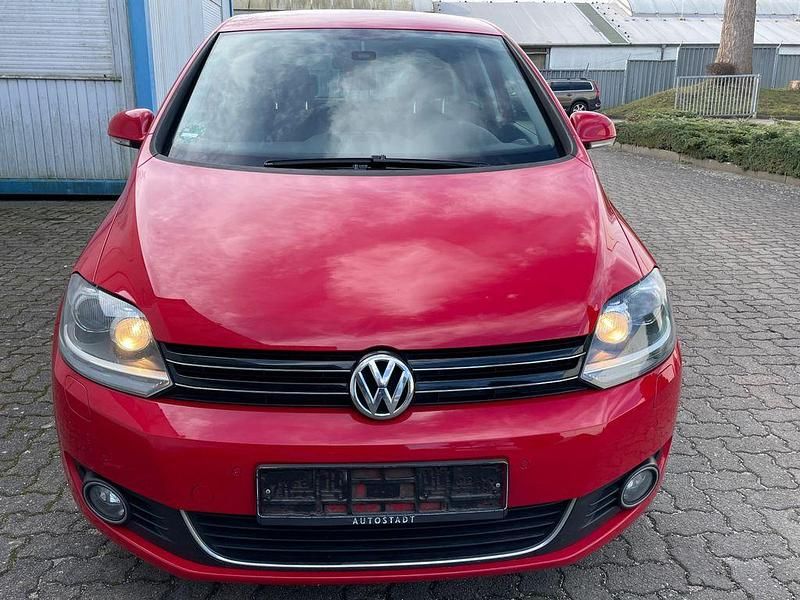 Gebraucht VW Golf VII Life 105 PS (77 kW) 2013 Rot Limousine