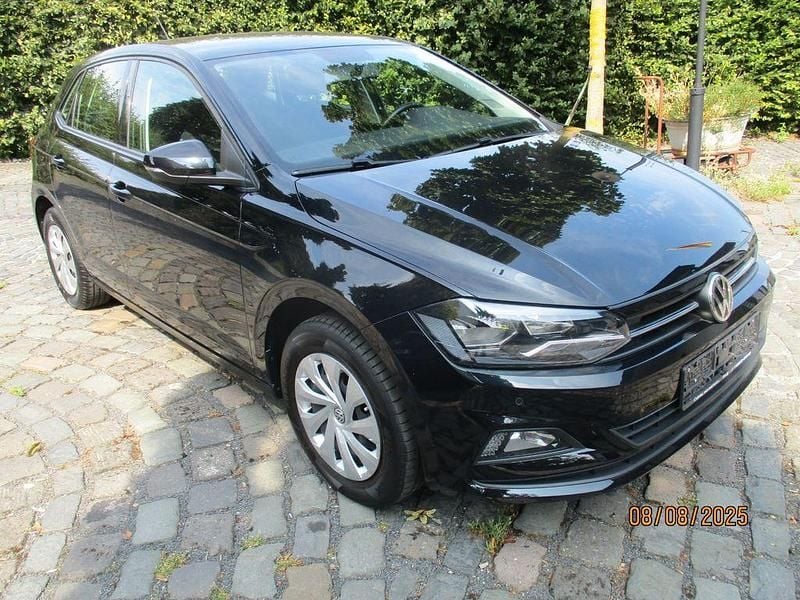 Deep black Gebraucht 2020 VW Polo Comfortline Limousine | 12.990 € (Guter Preis) - Bild 1/4