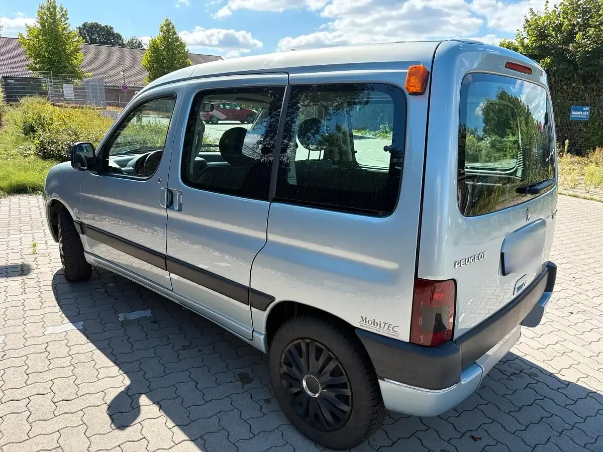 Gebraucht Peugeot Partner 90 PS (66 kW) 2004 Grau Van / Kleinbus