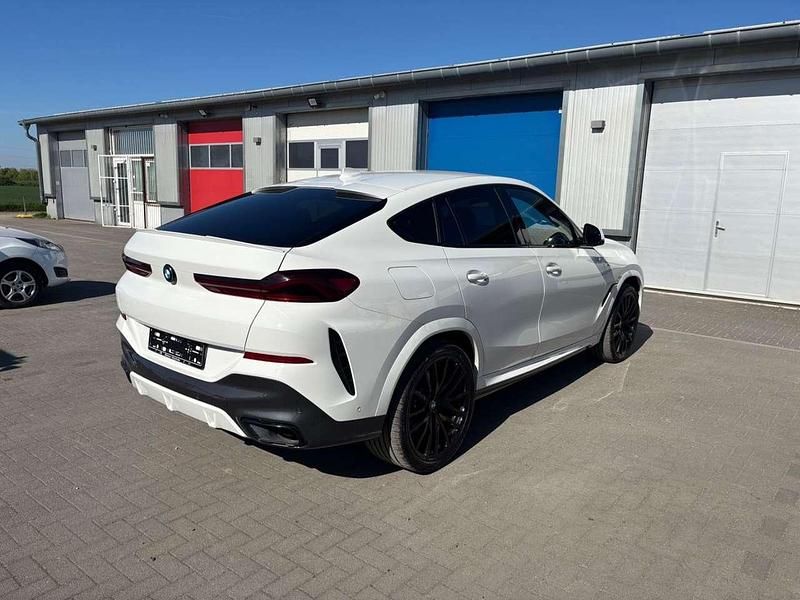 Gebraucht BMW X6 M Sport 340 PS (250 kW) 2020 Alpinweiss iii SUV
