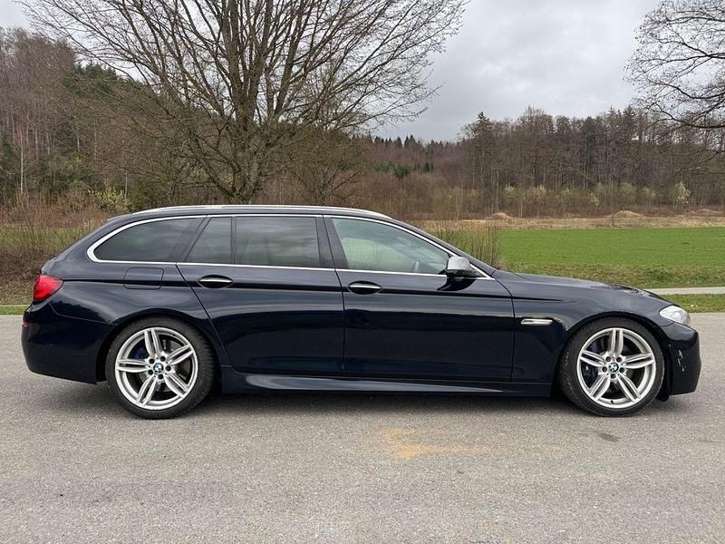 Gebraucht BMW M550 Performance 381 PS (280 kW) 2013 Schwarz Limousine