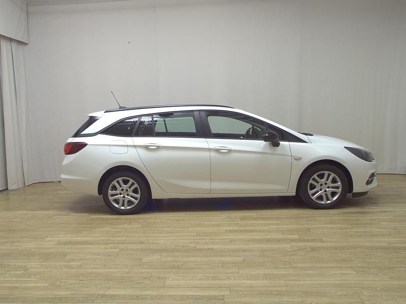 Weiss Gebraucht 2022 Opel Astra Business Kombi | 9.980 € (Superpreis) - Bild 1/4