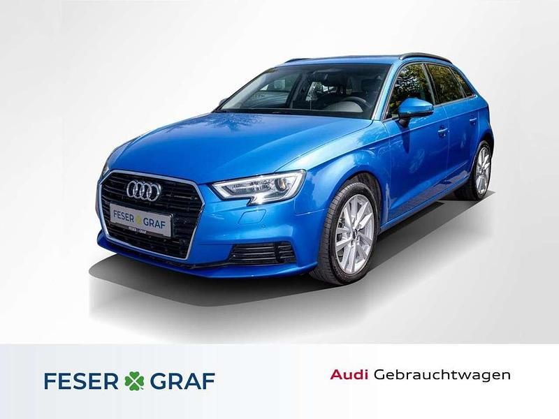 Arablau kristalleffekt Gebraucht 2019 Audi A3 Limousine | 19.990 € (Fairer Preis) - Bild 1/2