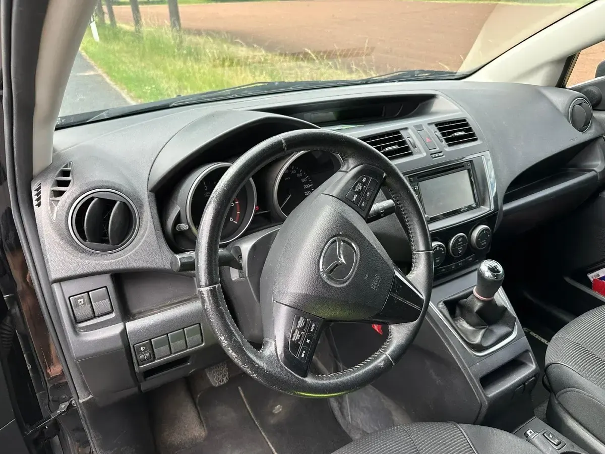 Gebraucht Mazda 5 Sendo 116 PS (85 kW) 2014 Schwarz Van / Kleinbus