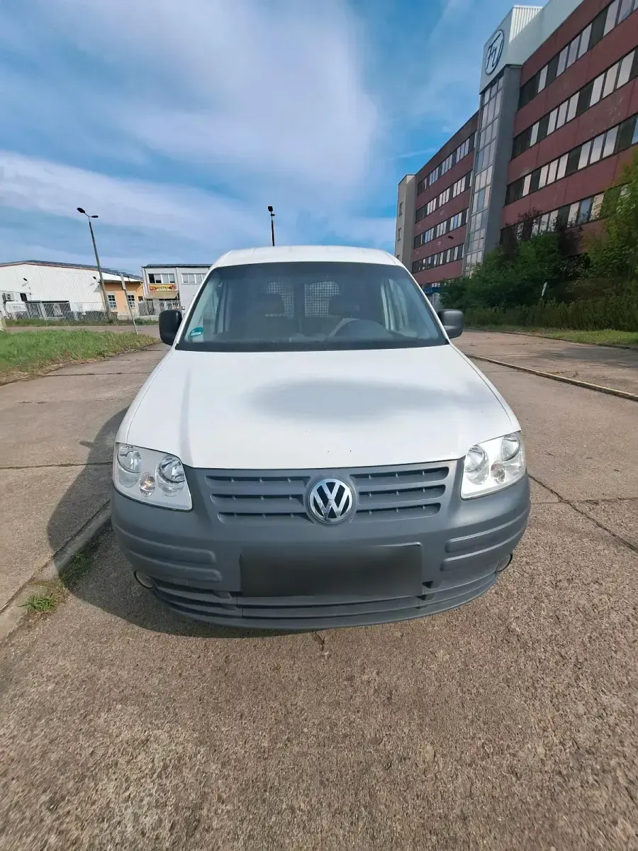 Second-hand VW Caddy 105 CP (77 kW) 2009 Alb Monovolum
