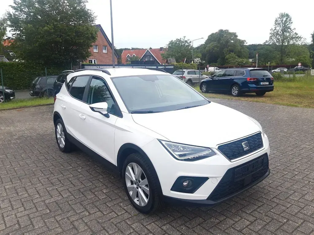 Gebraucht Seat Arona Style 116 PS (85 kW) 2018 Weiß SUV