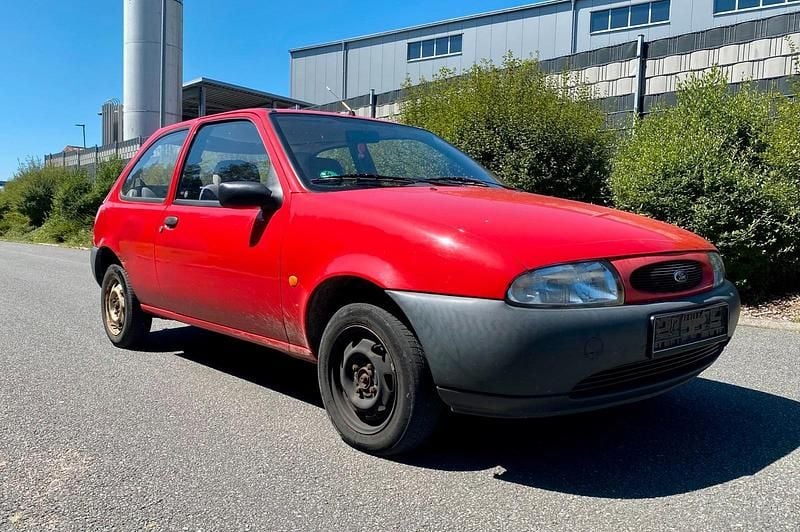 Rot Gebraucht 1996 Ford Fiesta Kleinwagen | 350 € (Guter Preis) - Bild 1/1