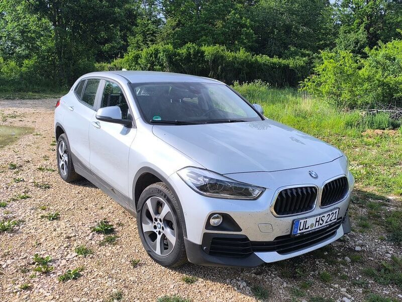 Silber Gebraucht 2018 BMW X2 Advantage SUV | 17.900 € (Fairer Preis) - Bild 1/4
