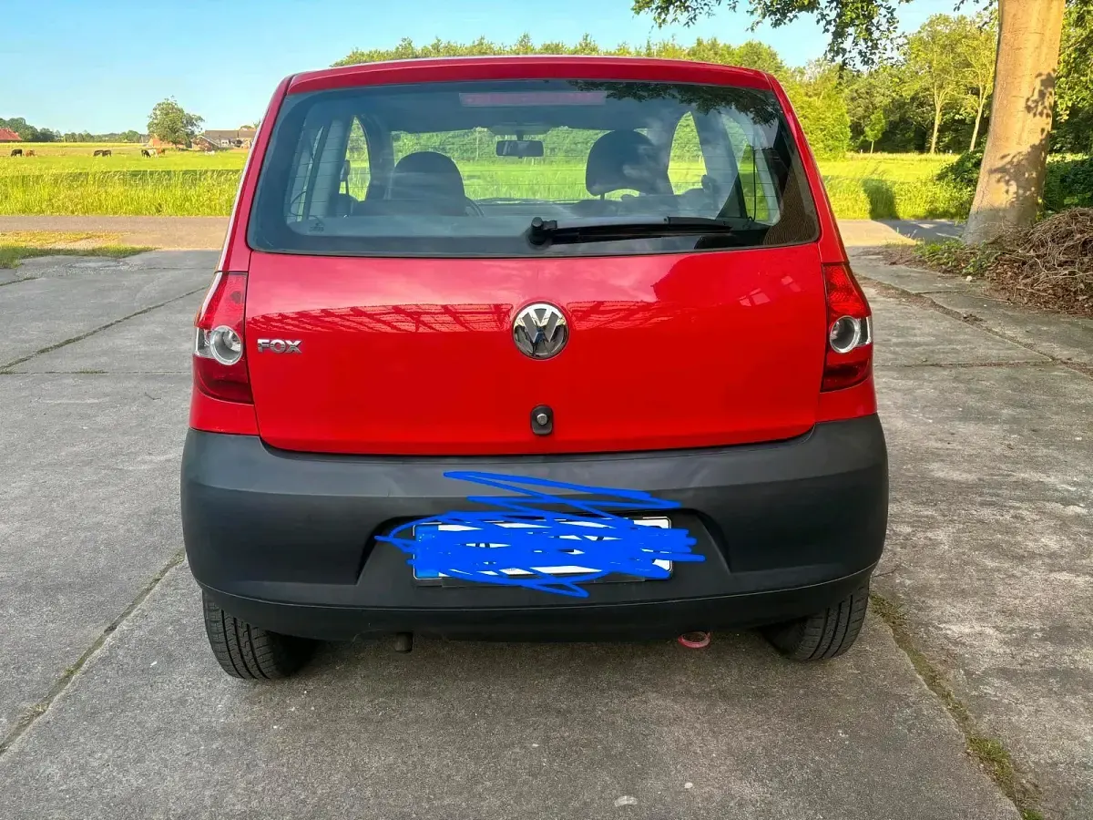 Gebraucht VW Fox 55 PS (40 kW) 2006 Rot Kleinwagen