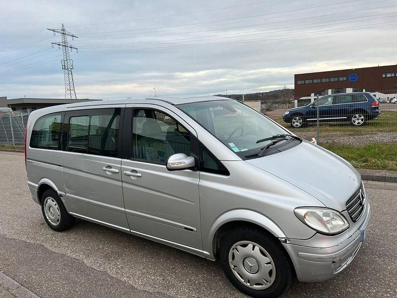 Gebraucht Mercedes Viano 116 PS (85 kW) 2008 Silber Van / Kleinbus