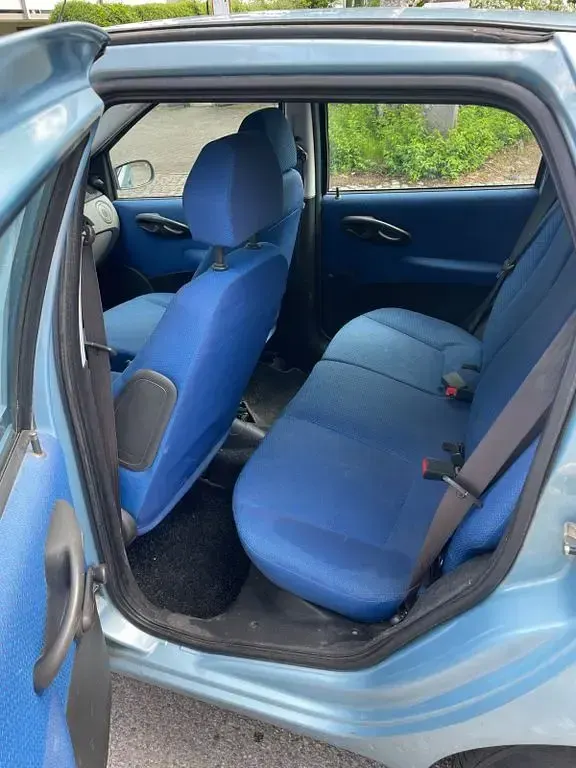 Usata Fiat Punto 60 CV (44 kW) 2001 Blu Utilitaria