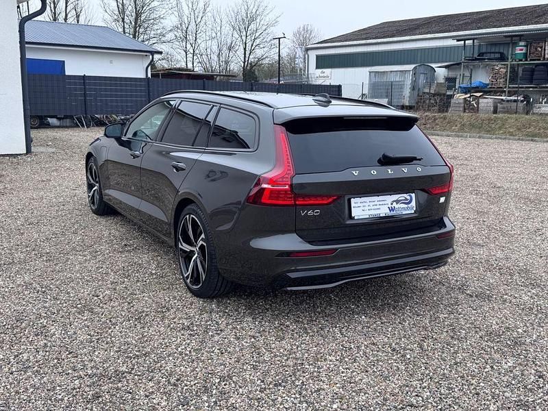 Gebraucht Volvo V60 Plus 455 PS (334 kW) 2022 Grau Kombi