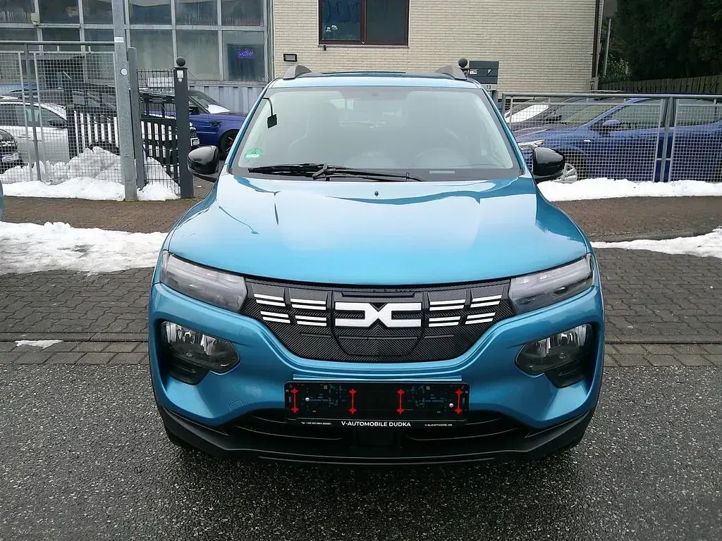 Usado Dacia Spring Essentiel 33 kW (45 CV) 2023 Azul Utilitario