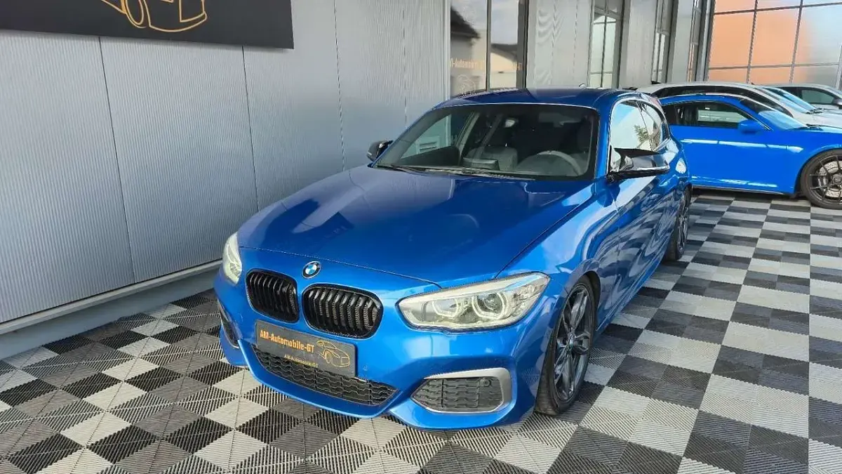Gebraucht BMW 135 326 PS (239 kW) 2015 Estorilblau Kleinwagen