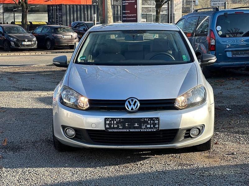 Gebraucht VW Golf VI Trendline 80 PS (58 kW) 2008 Silber Kleinwagen