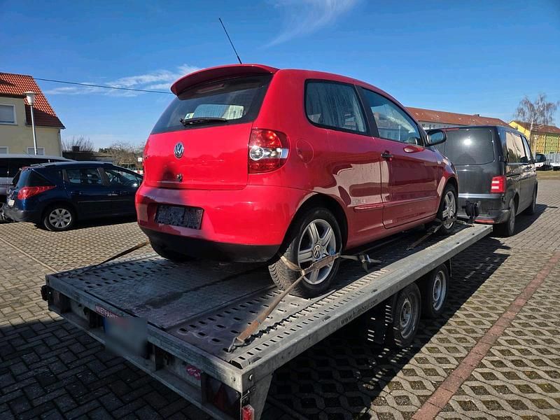 Gebraucht VW Fox Style 55 PS (40 kW) 2010 Rot Kleinwagen