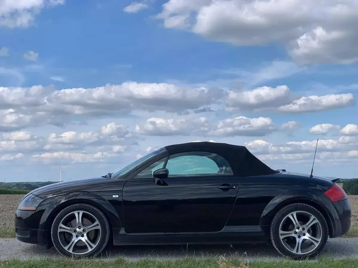 Gebraucht Audi TT Roadster 179 PS (131 kW) 2002 Schwarz Cabrio
