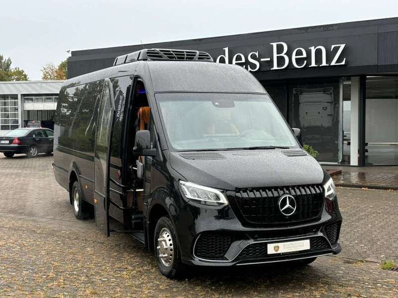Neu Mercedes Sprinter 190 PS (139 kW) 2025 Obsidianschwarz metallic mb 91 Van
