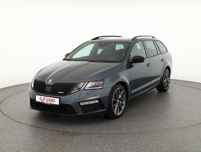 Quarzgrau metallic (metallic) Gebraucht 2019 Skoda Octavia RS Kombi | 27.490 € - Bild 1/4