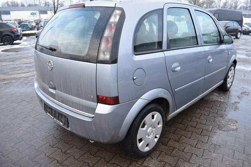 Gebraucht Opel Meriva Innovation 105 PS (77 kW) 2008 Silber Van / Kleinbus