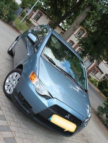 Blau Gebraucht 2009 Mitsubishi Colt Intense Limousine | 5.900 € (Fairer Preis) - Bild 1/4