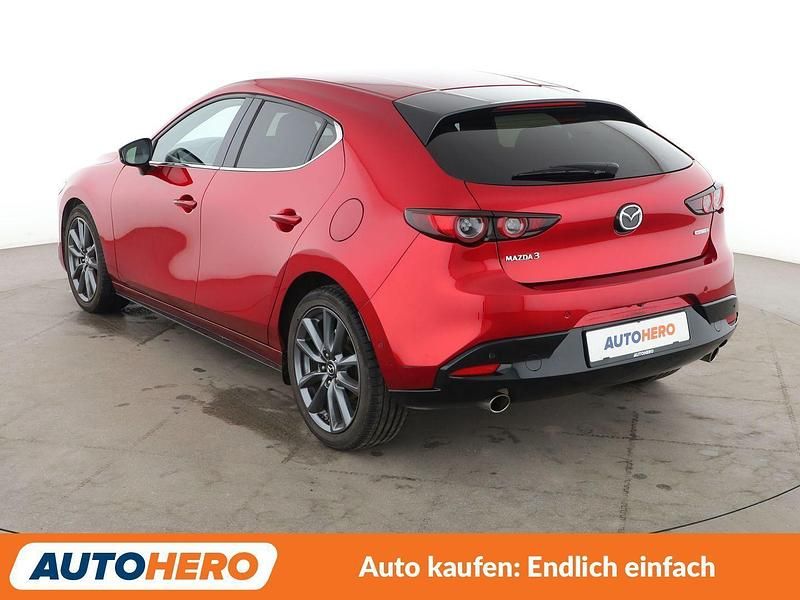 Gebraucht Mazda 3 Selection 122 PS (89 kW) 2019 Rot Limousine