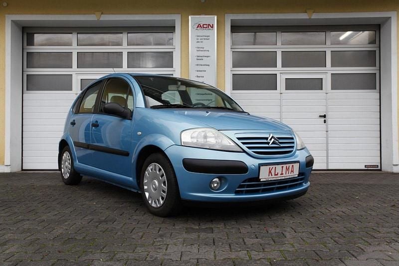 Occasion Citroën C3 73 ch (53 kW) 2004 Bleue Citadine