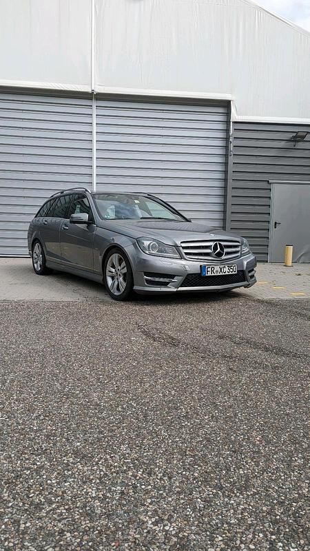 Silber Gebraucht 2011 Mercedes C350 AMG Kombi | 7.150 € - Bild 1/4