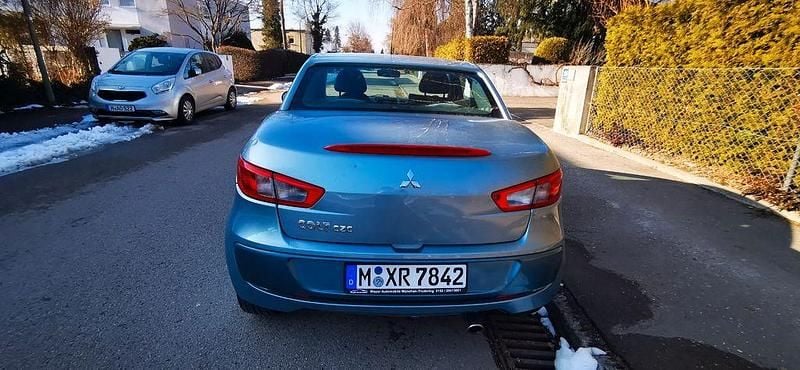 Gebraucht Mitsubishi Colt 109 PS (80 kW) 2007 Blau Cabrio