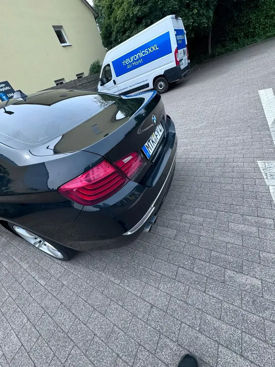Gebraucht BMW 520 190 PS (139 kW) 2017 Schwarz Limousine