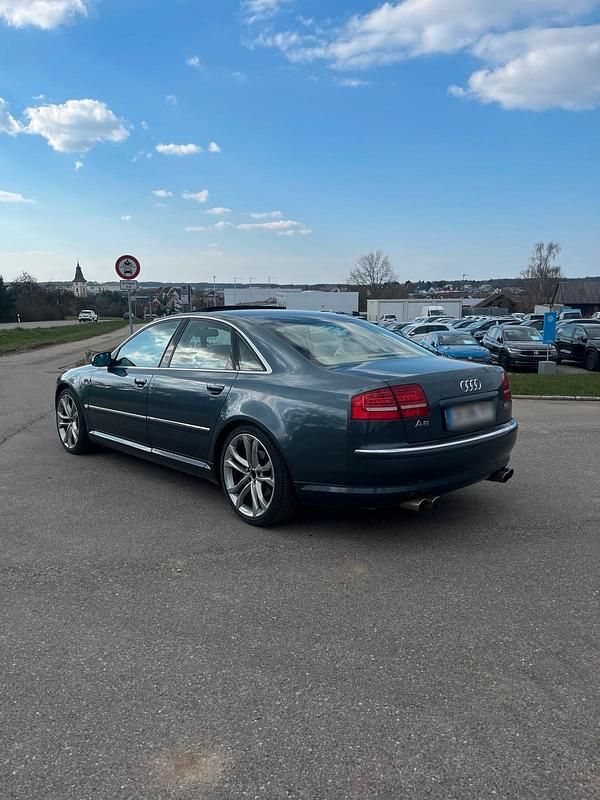 Gebraucht Audi A8 Comfort 335 PS (246 kW) 2003 Grau Limousine