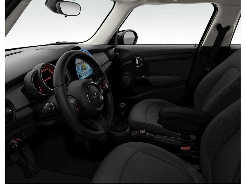 Gebraucht Mini ONE 102 PS (75 kW) 2022 Schwarz / midnight black (metallic) Kleinwagen