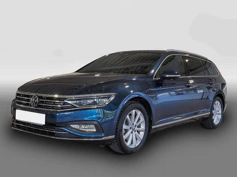 Blau Gebraucht 2023 VW Passat Elegance Kombi | 33.055 € (Teuer) - Bild 1/4