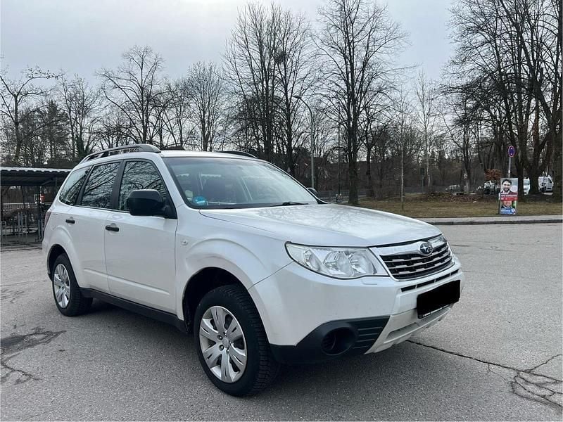 Gebraucht Subaru Forester 150 PS (110 kW) 2011 Weiß SUV
