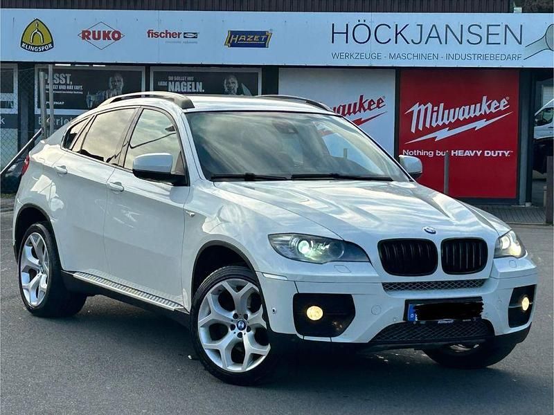 Weiß Gebraucht 2011 BMW X6 Sport Line SUV | 11.999 € (Fairer Preis) - Bild 1/4