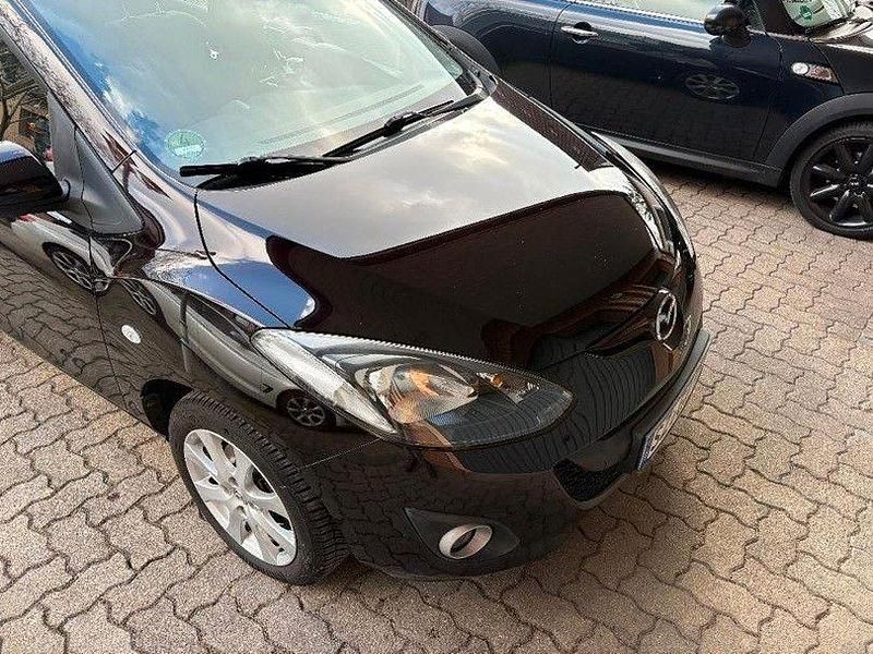 Gebraucht Mazda 2 Center-Line 84 PS (61 kW) 2012 Braun Kleinwagen