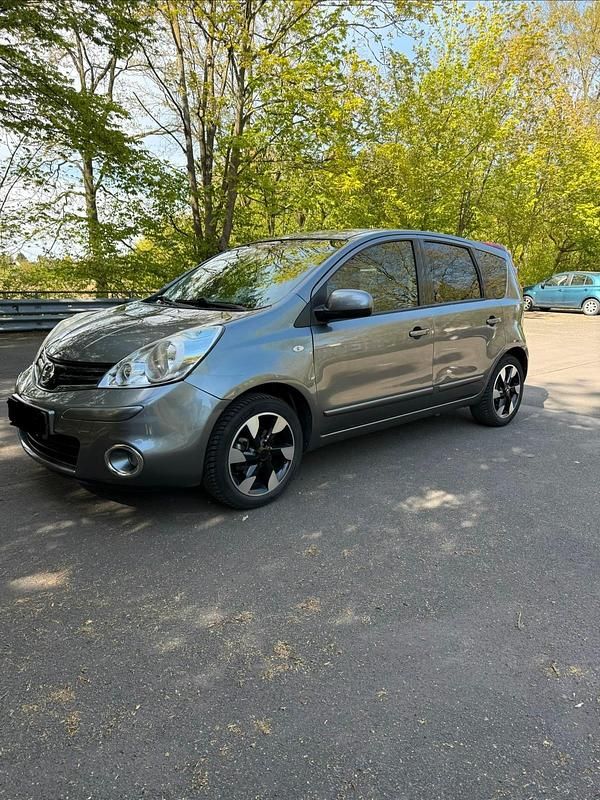 Second-hand Nissan Note 88 CP (64 kW) 2013 Gri Hatchback