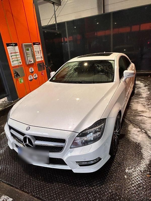 Gebraucht Mercedes CLS250 204 PS (150 kW) 2012 Weiß Coupé