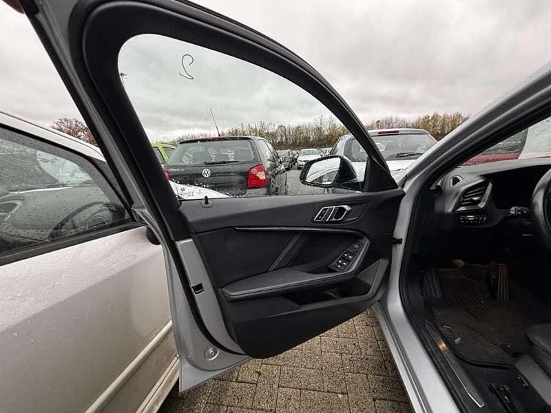Gebraucht BMW M140 140 PS (102 kW) 2020 Silber Kleinwagen